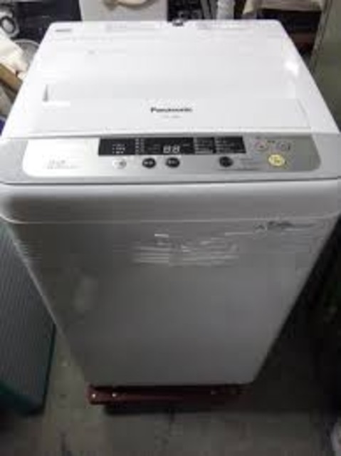 パナソニック　洗濯機　5kg　NA-F50b8　