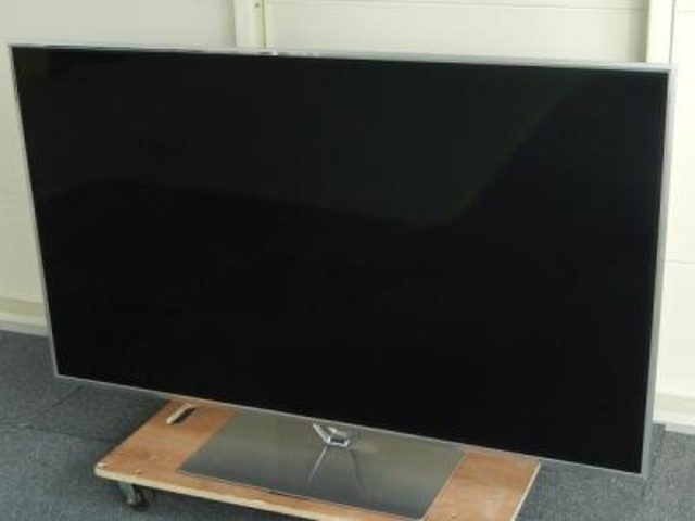 Panasonic 3D液晶テレビ TH-L60FT60 60インチ フルハイビジョン 外付 