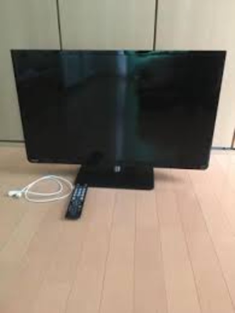 無料宅配】東芝レグザ32S7 (32 inch, 2013 年製)