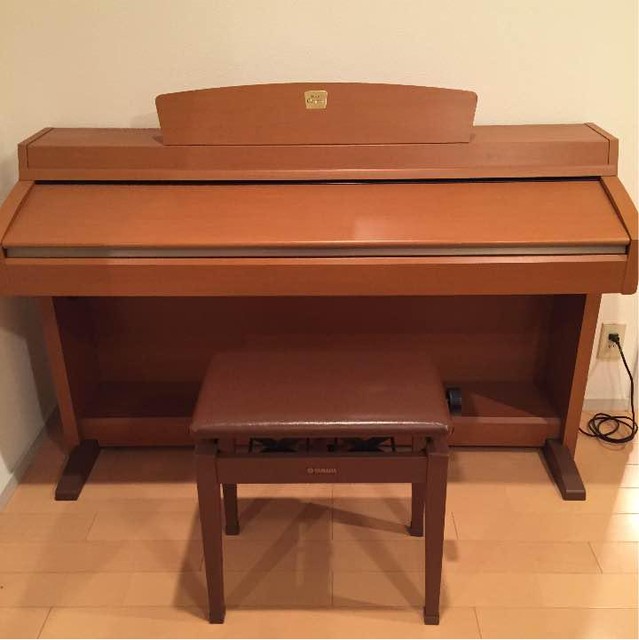 電子ピアノ YAMAHA ヤマハ Clavinova CLP-230 （ 電子ピアノ）の買取 