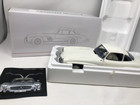 ミニカー　ベンツ白の詳細ページを開く