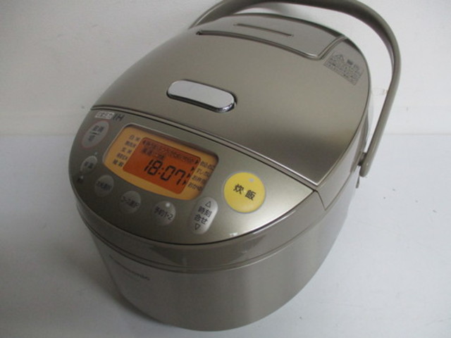 SR-PB102-N/パナソニック/PANASONIC/圧力IH炊飯器/5.5合炊き （ 炊飯器）の買取価格 （ID:357164）｜おいくら