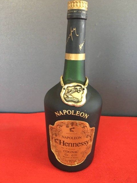 へネシー/Hennessy/COGNAC/NAPOLEON/ブランデー/FRANCE/お酒/700m