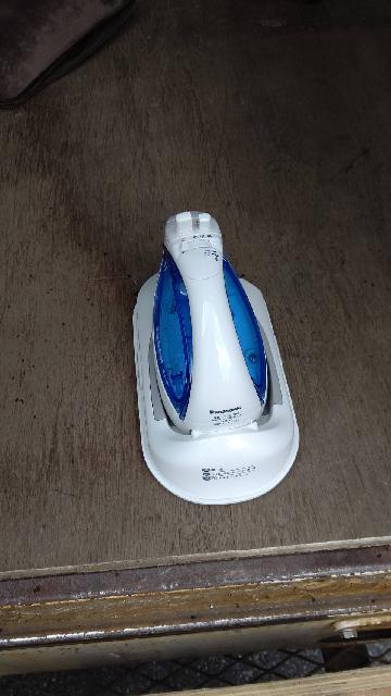パナソニック　アイロン　白