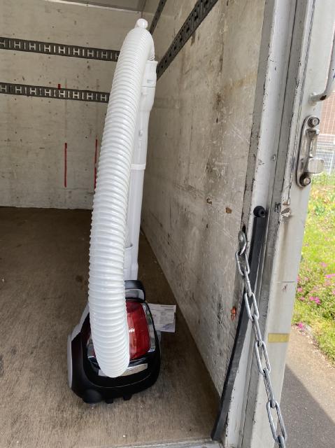 掃除機　ホワイト