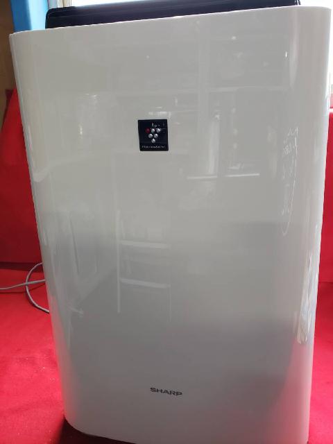 パナソニック　空気清浄機　白