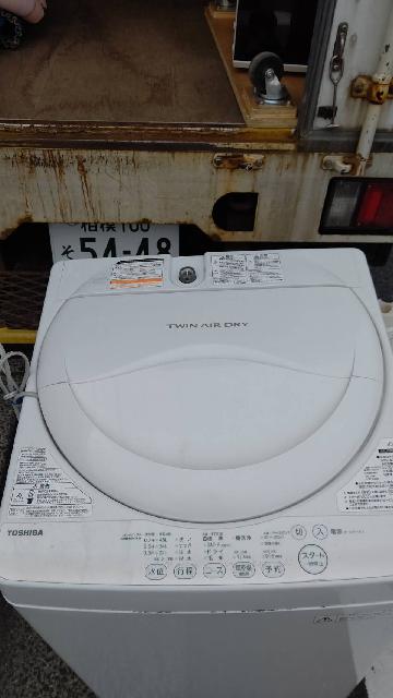 東芝　洗濯機　ホワイト