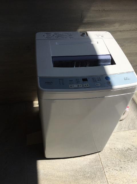 アクア　洗濯機　ホワイト