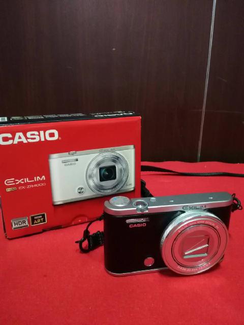 Ex Zr4000 カシオ Casio コンパクトデジタルカメラ Exilim エクシリム High コンパクトカメラ デジカメ の買取価格 Id おいくら