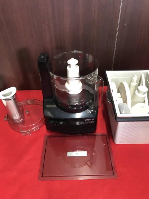 Amway アムウェイ 284810J フードプロセッサー黒　未使用 アムウェイ 284810J フードプロセッサー2018年製限定黒色