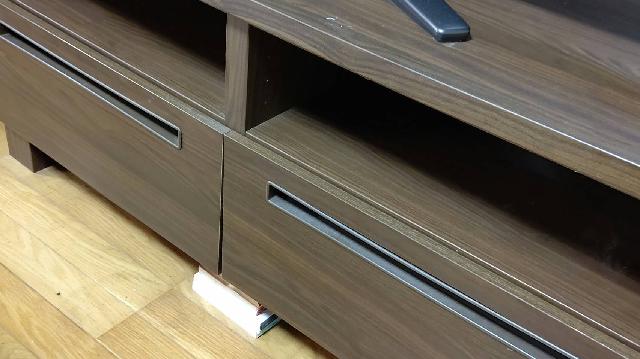 まとめて不要品回収　買取品と相殺　テレビボード