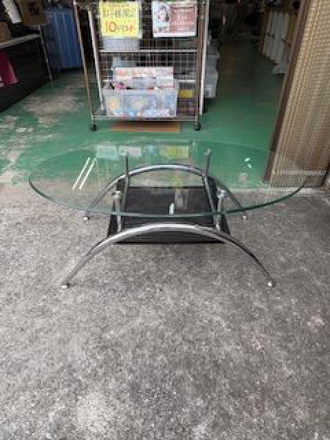 テーブル