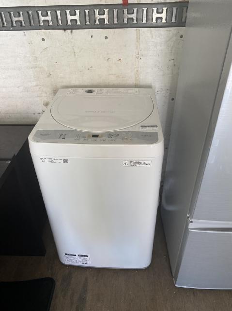 シャープ　洗濯機　ホワイト