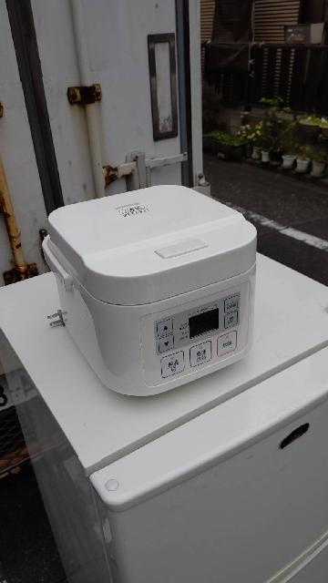 象印　炊飯器