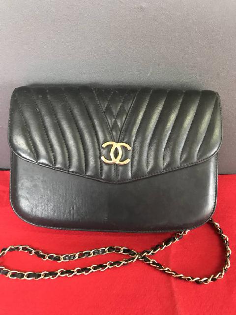 シャネル/CHANEL/チェーンショルダーバッグ/ブラック
