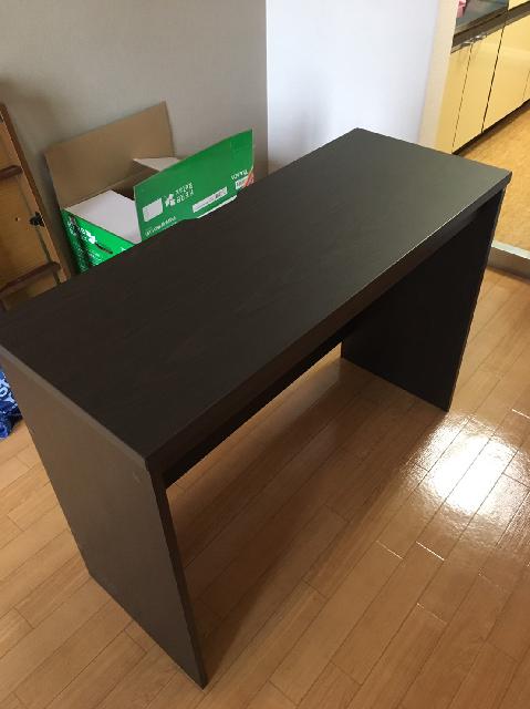 まとめて不用品回収　買取品と相殺　テーブル　黒