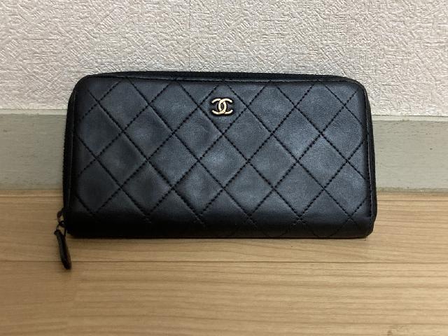 CHANEL シャネル マトラッセ ガンメタ金具 ラウンドファスナー 長財布