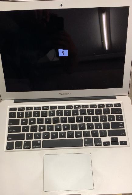 MacBook Air (Early 2015)