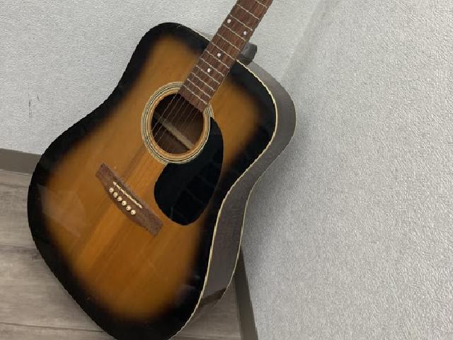 アコースティックギター　ノーブランド
