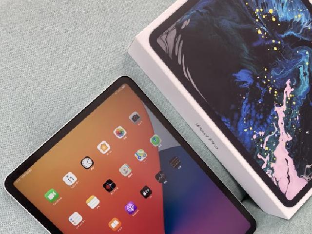 Wi-Fi+Cellular iPad Pro3 11 64GB シルバー