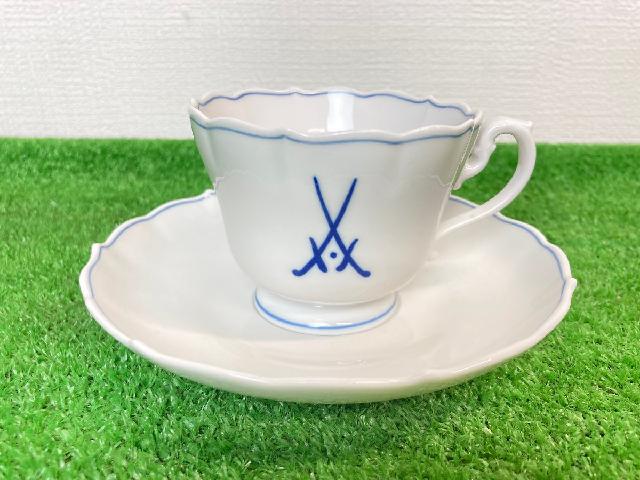 Meissen　マイセン　双剣マーク　カップ＆ソーサー　計2点　ティーカップ　食器　陶器　ホワイト系