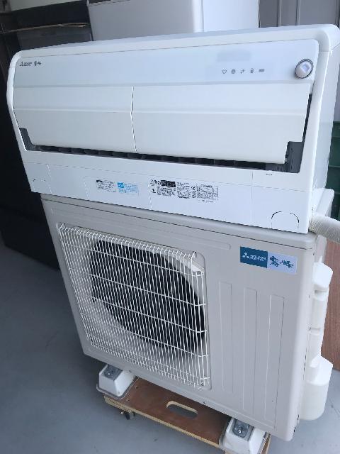 MITSUBISHI　5.6kwルームエアコン　MSZ-BKR5620S-W　2021年製