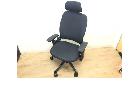 Steelcase Leap リープチェア／ヘッドレスト付／ブラックフレームの詳細ページを開く
