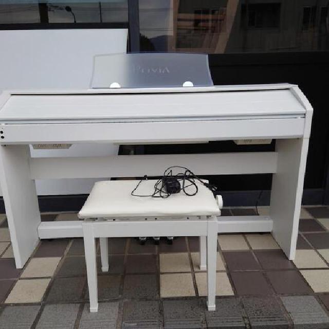 CASIO　Privia　電子ピアノ PX-760