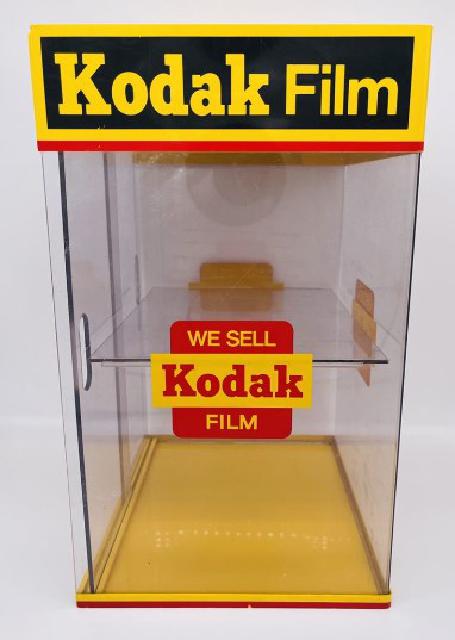 コダック 旧ロゴ kodak コダカラーⅡ 店頭用 フィルムケース 看板 （ その他アンティーク）の買取価格 （ID:679694）｜おいくら