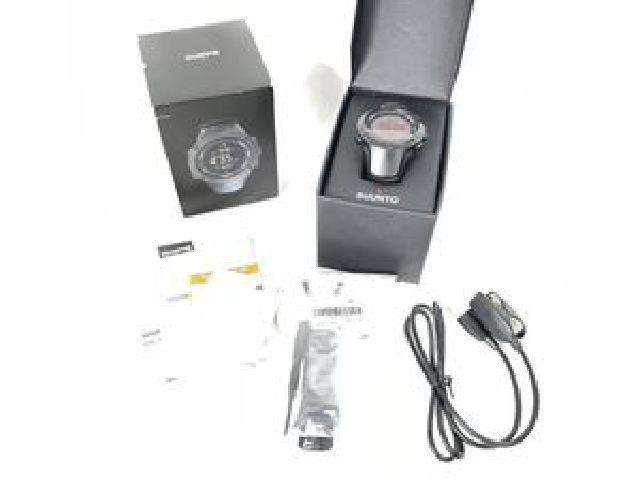 SUUNTO AMBIT3 PEAK HRブラック スポーツウォッチ アウトドア用品 （ その他時計）の買取価格 （ID:649647）｜おいくら