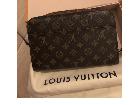 LOUIS VUITTONクラッチバックの詳細ページを開く