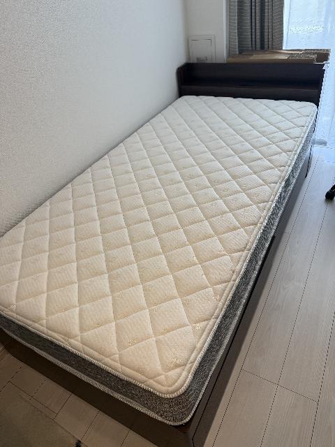 ベッド