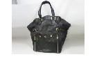 Yves Saint Laurent ダウンタウン 175884 467891 ブラックの詳細ページを開く