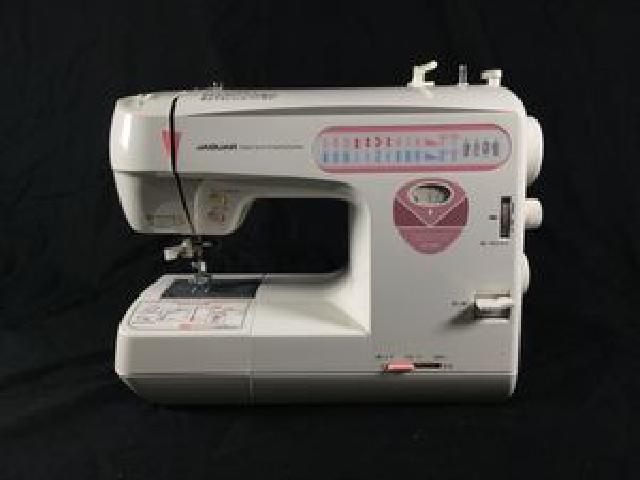 ジャガー JAGUAR 電子ミシン JS-690