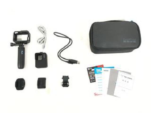 GoPro HERO 7 BLACK CHDHX-701-FW アクセサリー類付 10m防水性 4K