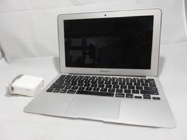 Apple MacBook Air A1370 MC968J/A 11.6インチ LED 4GB