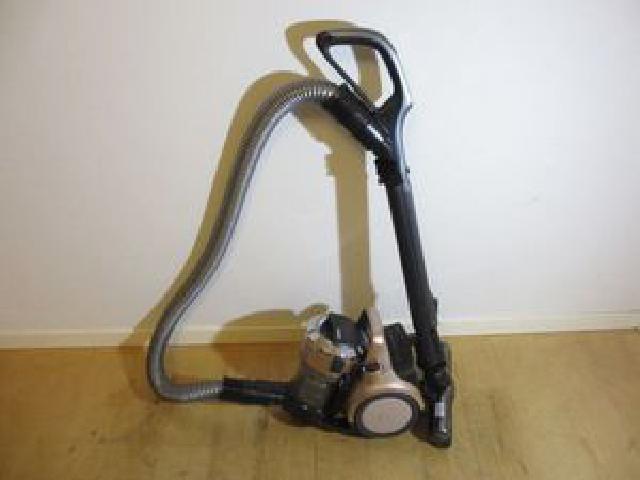 東芝 サイクロン掃除機 VC-BK300 トルネオ ヴイ 2015年製 キャニスター