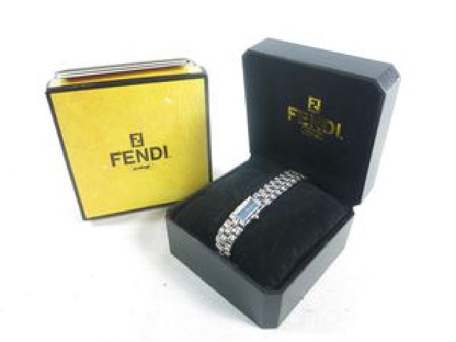 FENDI フェンディ レディース 腕時計 660L BLUE F660230 女性用 フェイス