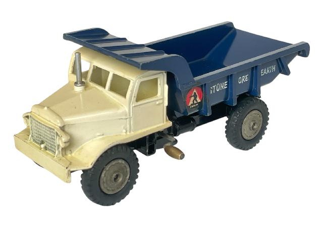 マルサン ダンプトラック