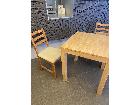 IKEA 木製ダイニングテーブル　イス2脚　ダイニングセットの詳細ページを開く