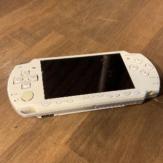 PSP本体の買取価格相場|おいくら リサイクルショップ買い取り実績