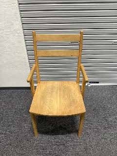 イス・チェア×東京都の買取価格相場|おいくら リサイクルショップ