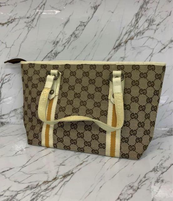 GUCCI グッチ トートバッグ GGキャンバス
