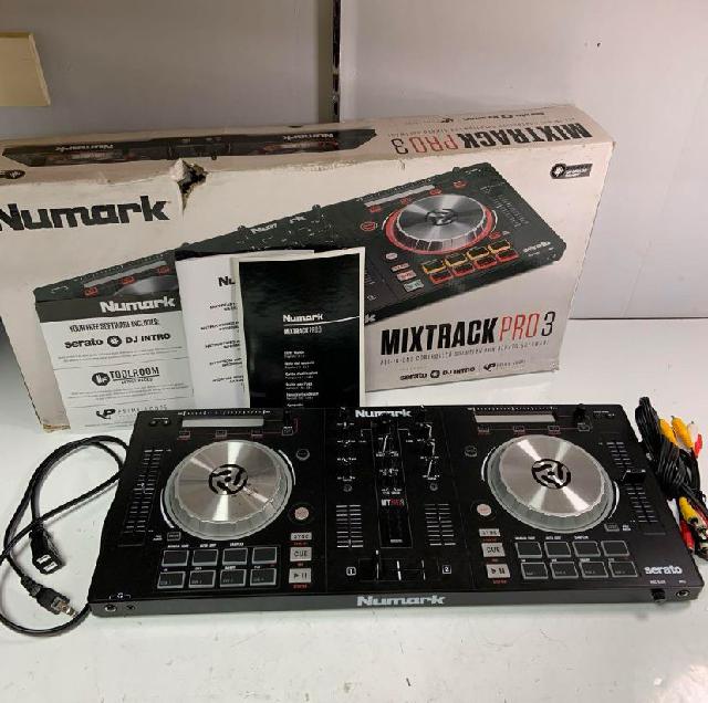 【一部キャップなし】Numark MIXTRACK PRO3 動作未確認