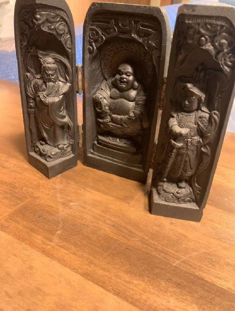 中国古美術　木彫人物像　金彩　乾隆年 中国古美術 木彫人物像 金彩 乾隆年 63e827e03caa337fd55b6de23353d2