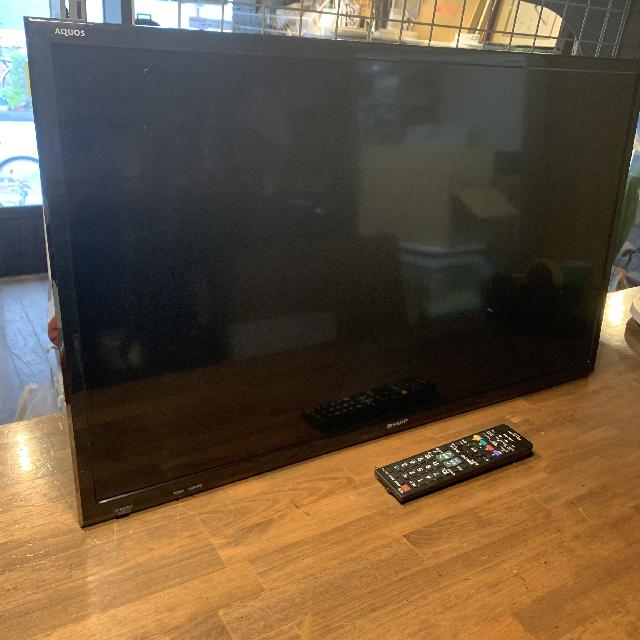 ②SHARP 液晶テレビ 2T-B32AB1 2023年製 台座なし SHARP 液晶テレビ 2T-B32AB1 2023年製 台座なし （ 液晶テレビ