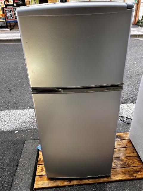 AQUA ノンフロン冷蔵庫 AQR-111B 2013年製 一人暮らし