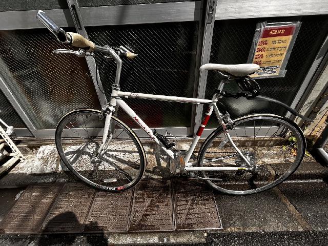 Manhattan SR700 ストリートロード 43cm8速 28インチ自転車 ( 自転車 Manhattan SR700 ストリートロード 43cm8速 28インチ自転車 ( 自転車