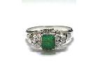 PT900 リング エメラルド 0.42ct ダイヤモンド 0.11ct 5.3gの詳細ページを開く