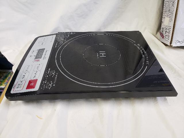 静音設計 卓上IH調理器ブラック AIH-BP1301 トップバリュベストプライス